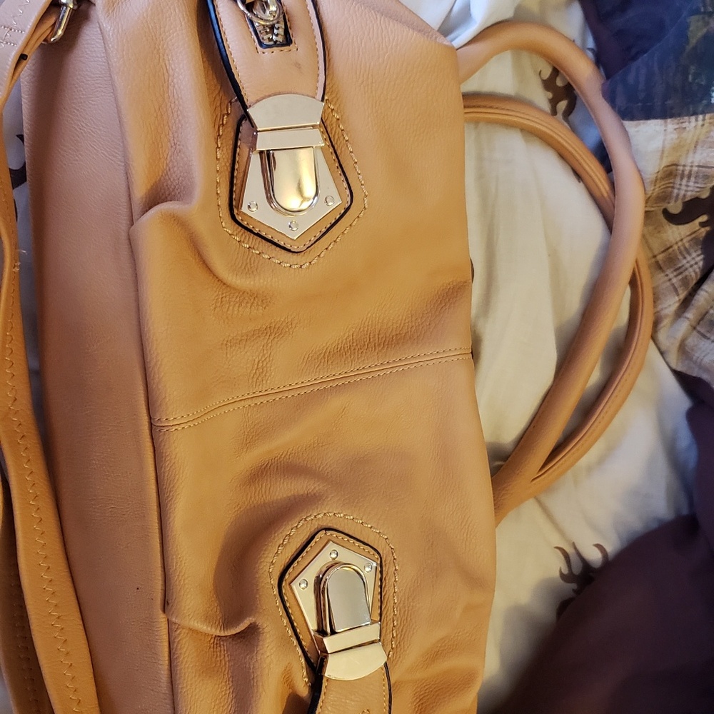 Huge purse. Justfab brand